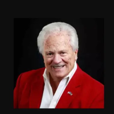 Portrait photograph of Brian Alexander, Broker Associate with LPT Realty
